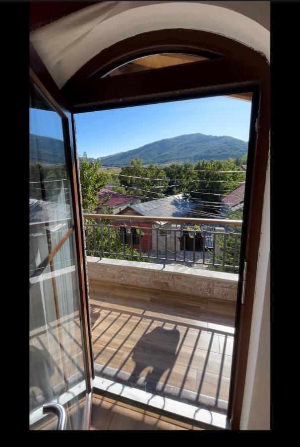Bujtina Liana Voskopoje Hotel Екстериор снимка