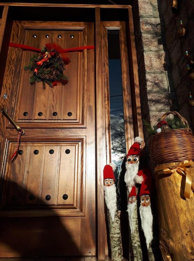 Bujtina Liana Voskopoje Hotel Екстериор снимка