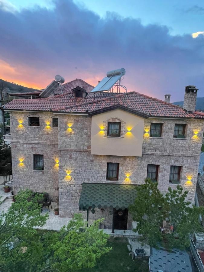 Bujtina Liana Voskopoje Hotel Екстериор снимка